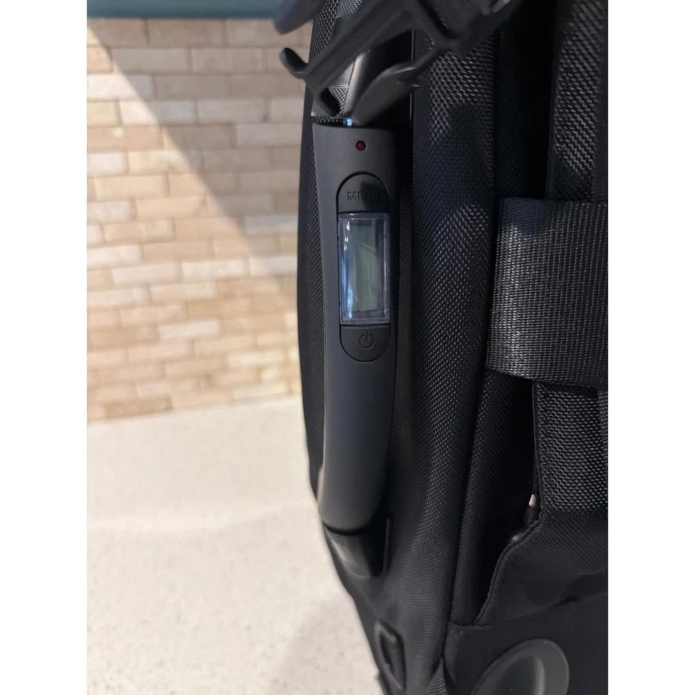 Renzhetx Rolling‎ Backpack